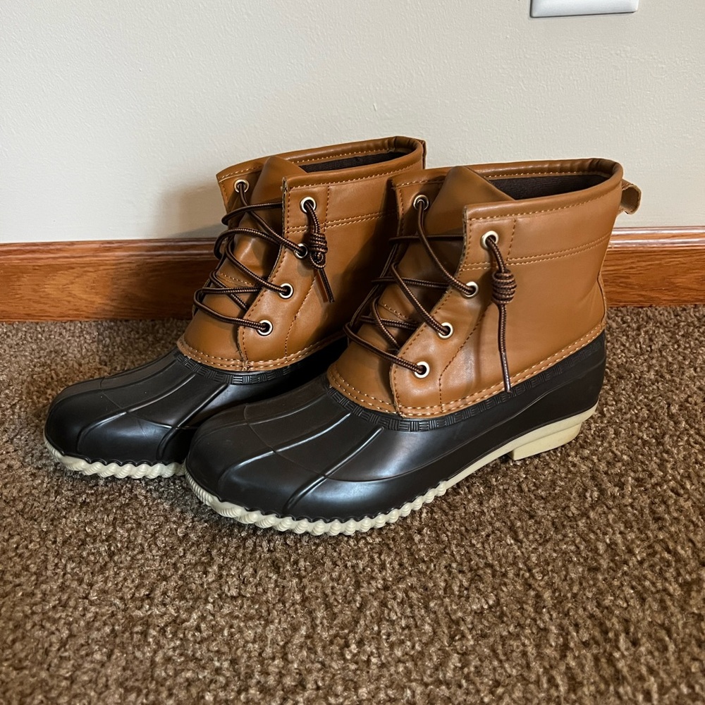 Winter boots